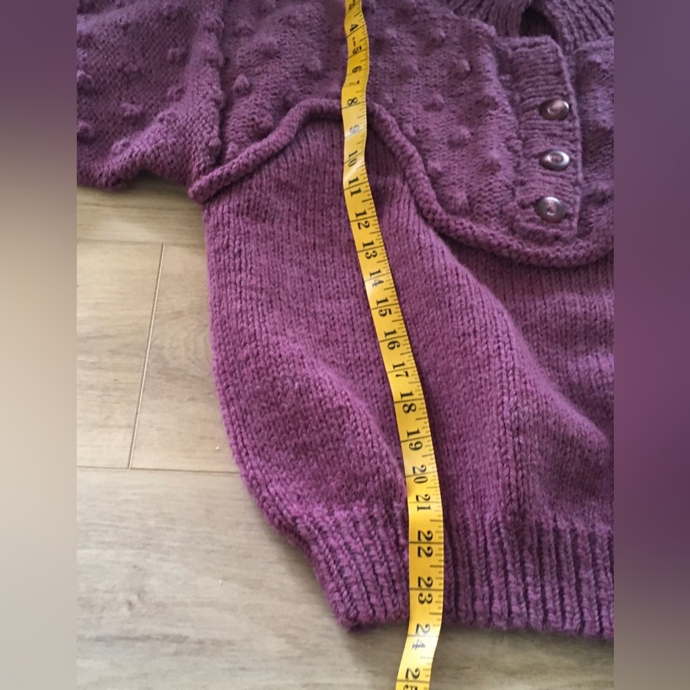 Vintage 1980’s Handmade Elegant Purple Cowl Neck Wool Knit Sweater. US 8P - Picture 4 of 7